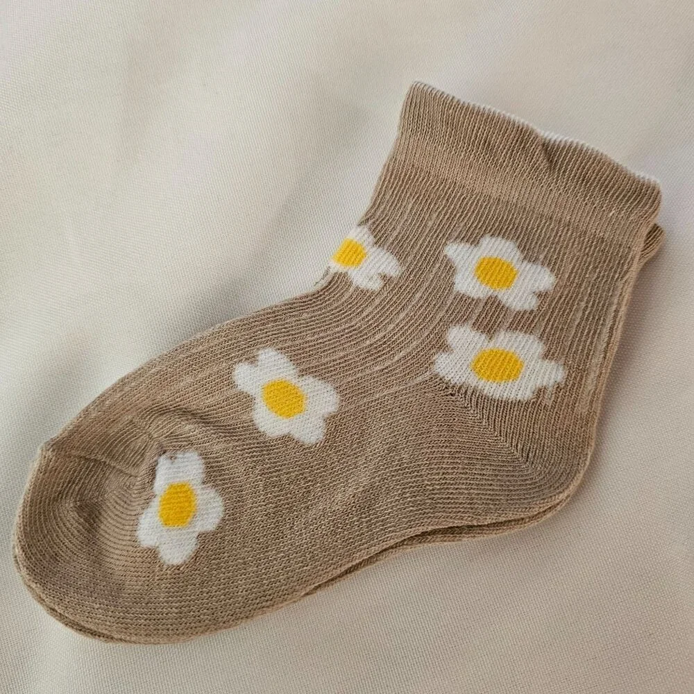 5 Pairs Toddler Girls Multicolor Floral Pattern Ruffled Ankle Socks, New In Pack